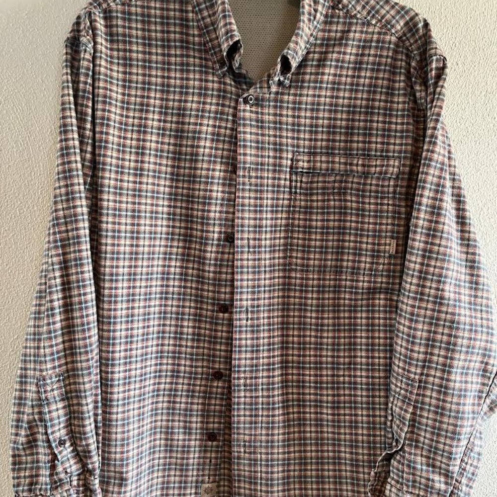 Men's Ruff Hewn shirt. Size M. Tan/bluegray/red.